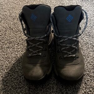 Columbia Charcoal Omni Grip Hiking Boots with Blue Accents